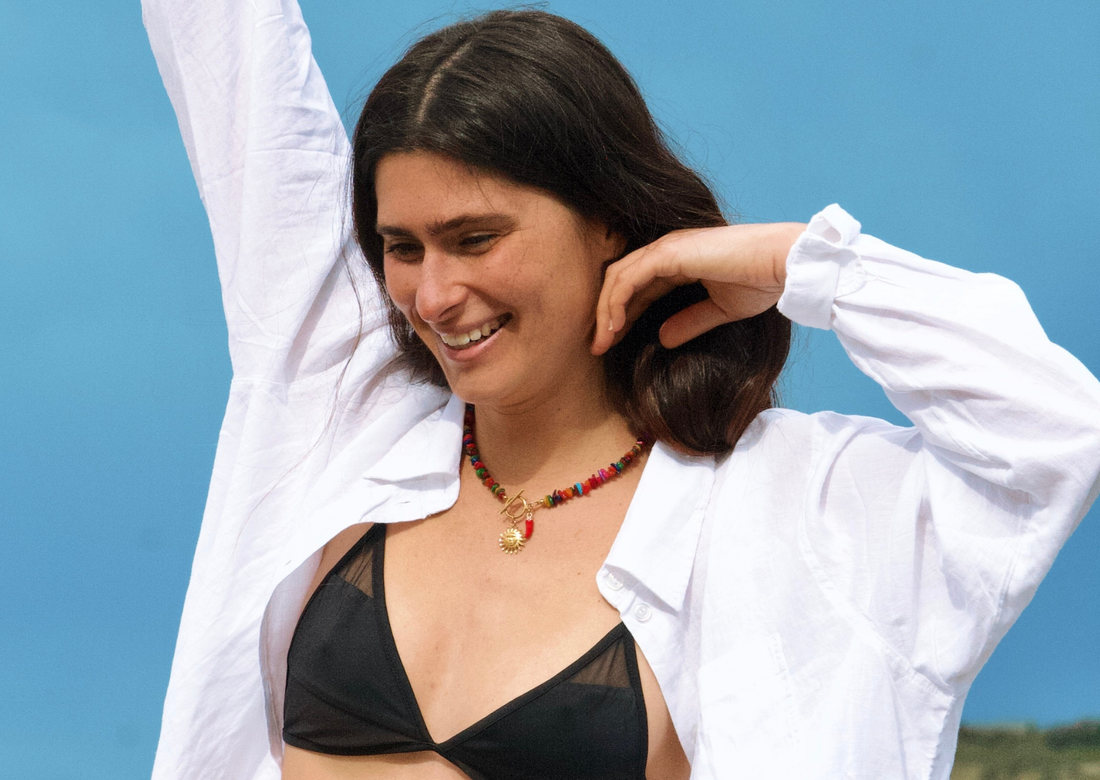 Bijoux fantaisie et bijoux colorés : comment apporter de la couleur à vos looks ?