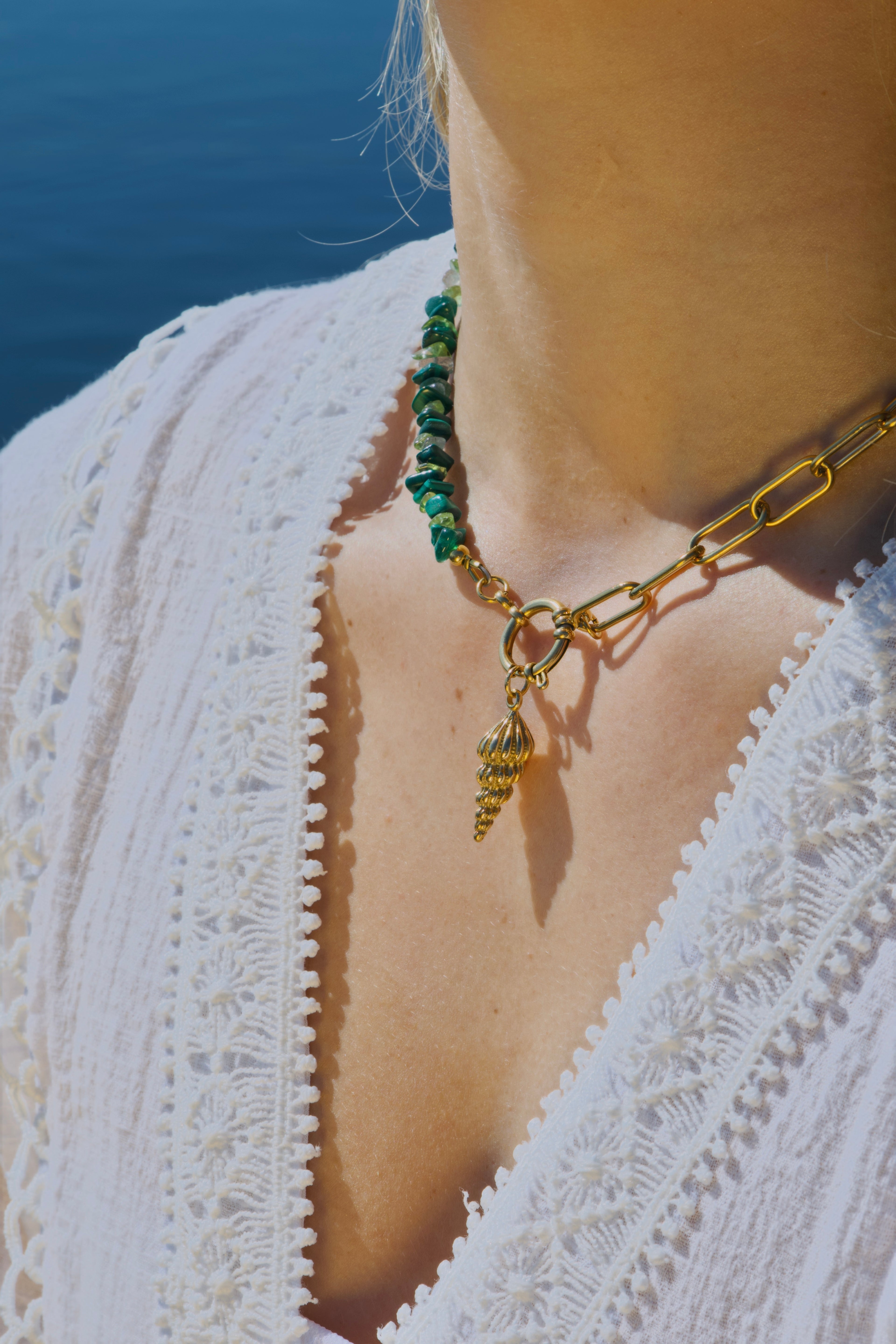 Collier Coni