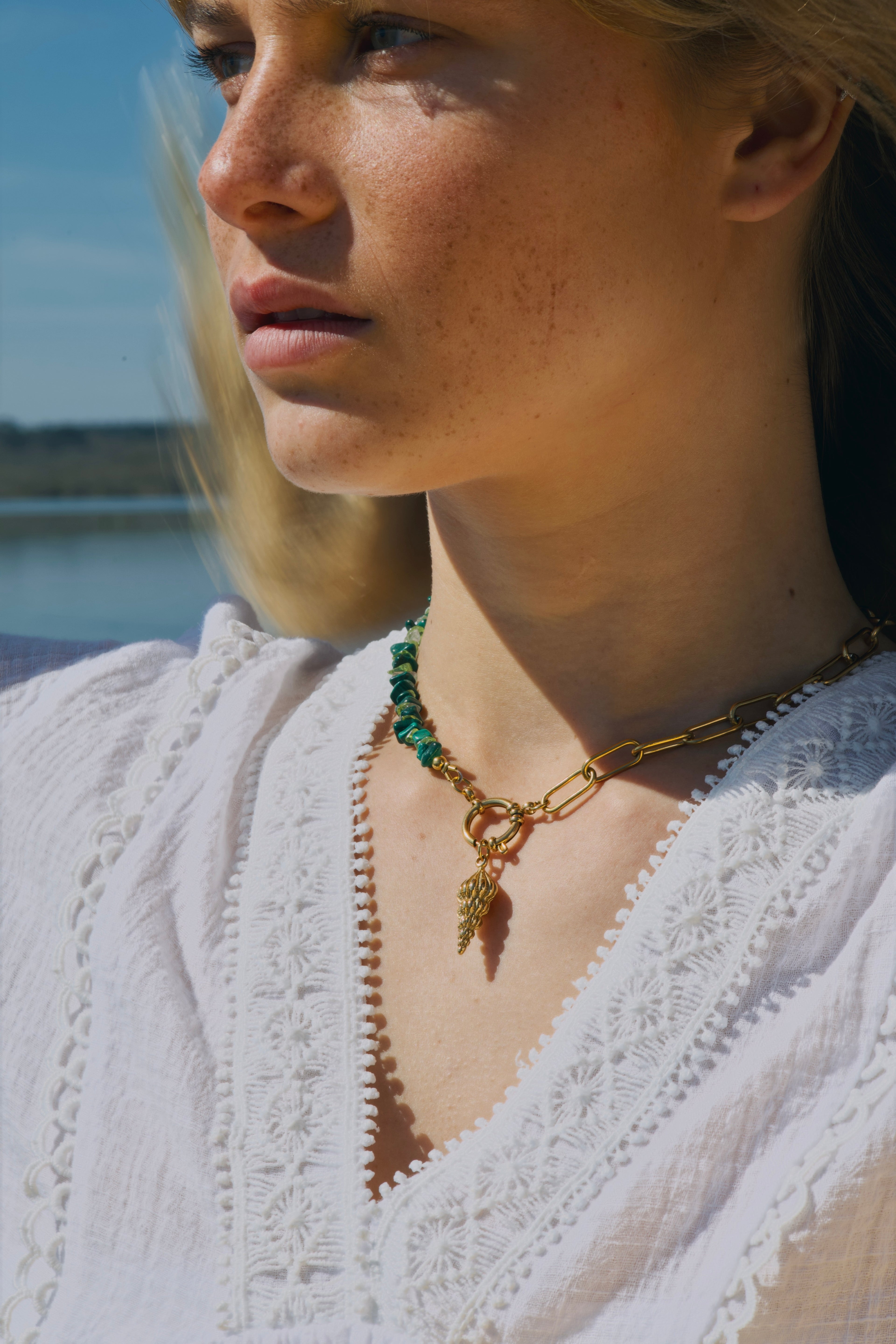Collier Coni