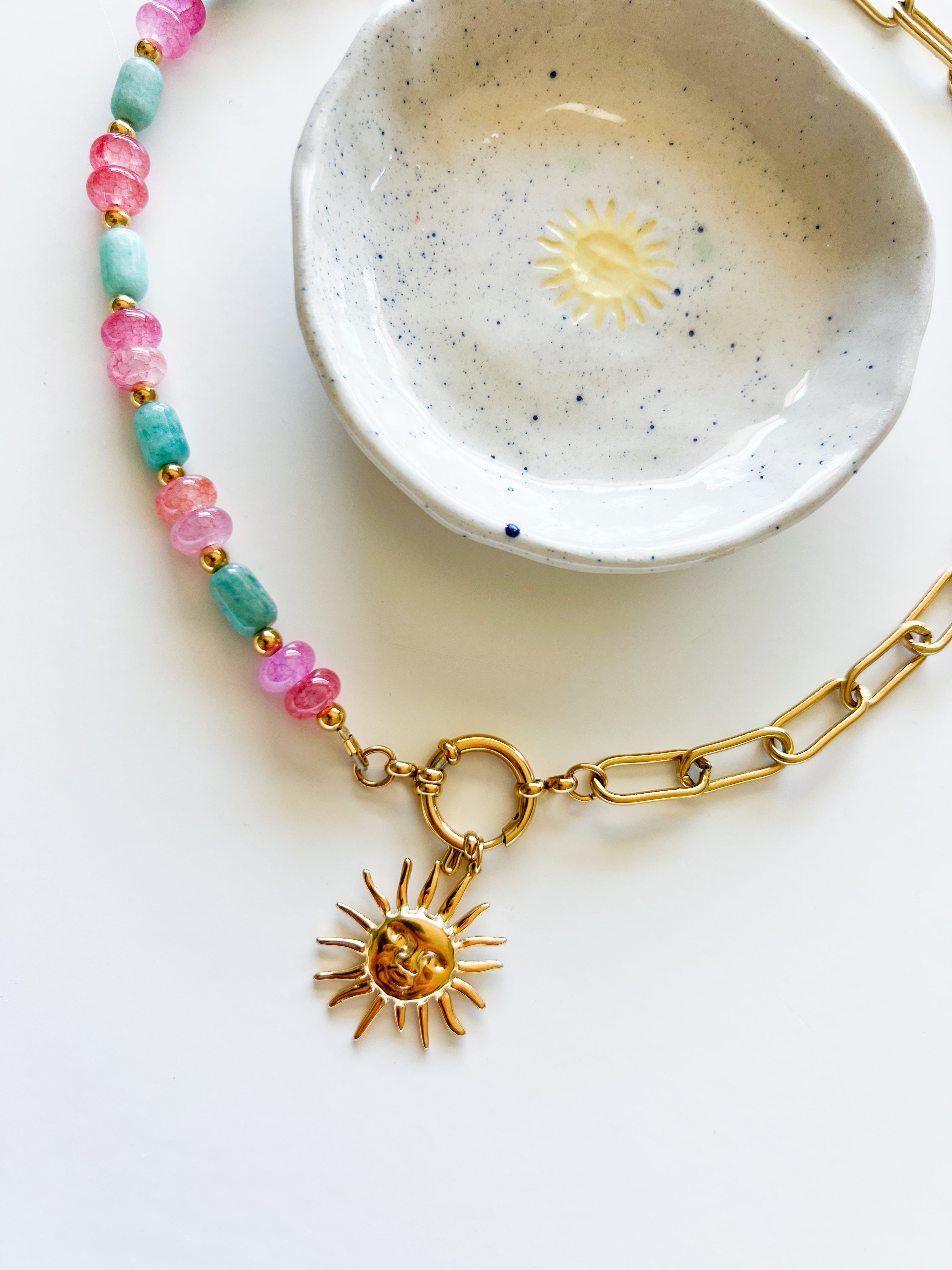 Collier Rosa