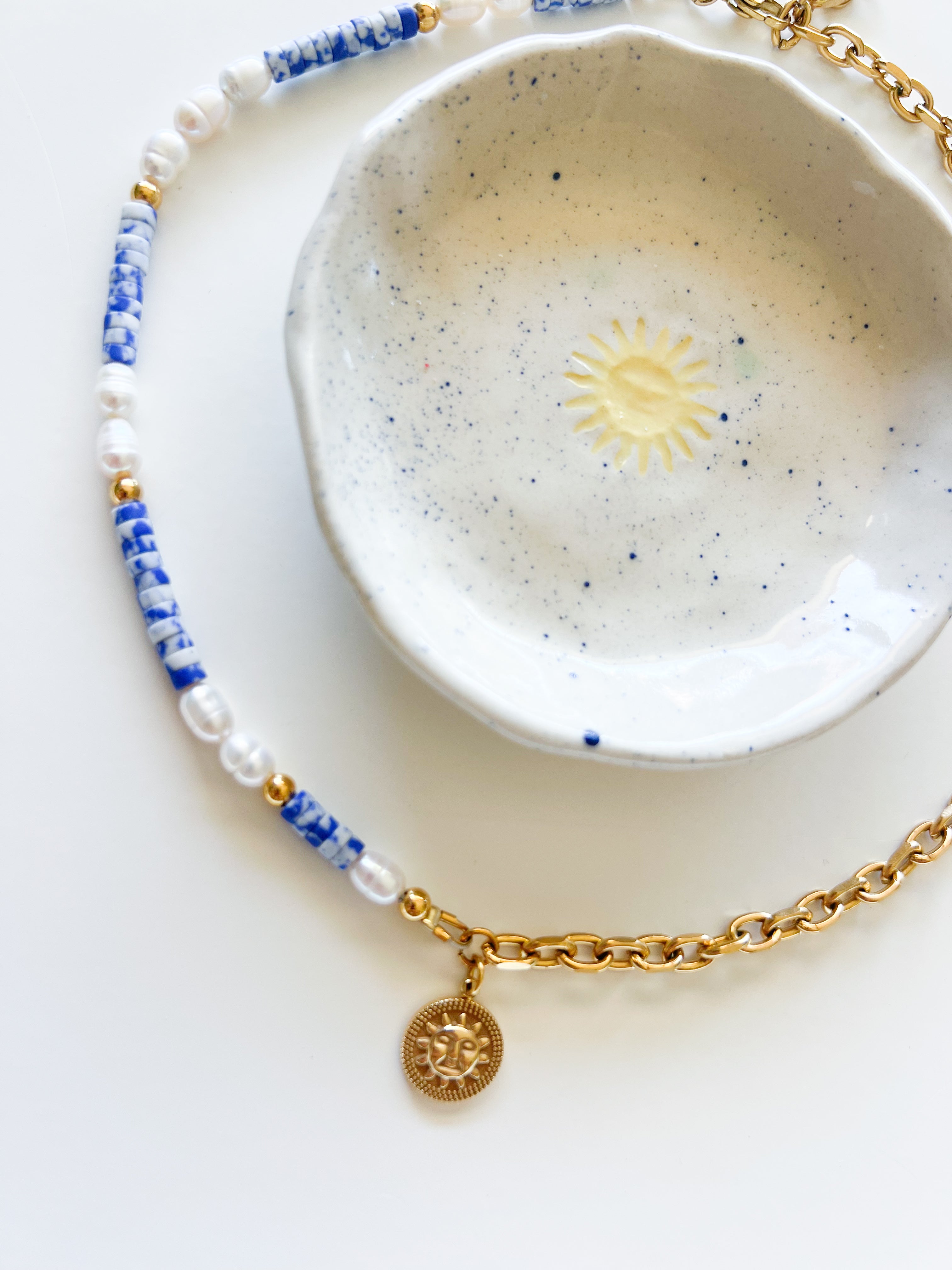 Collier Horizon