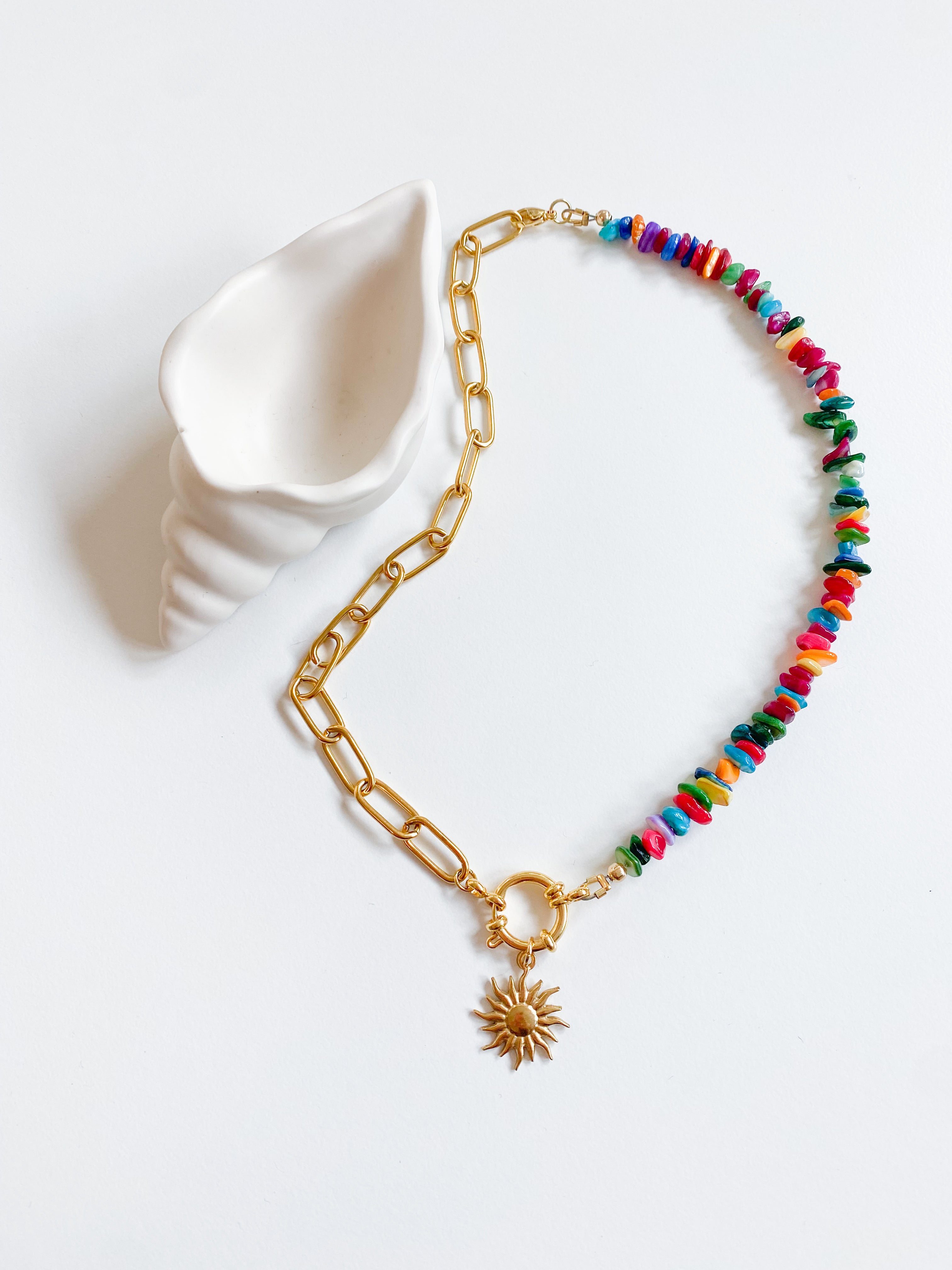 Collier Cora