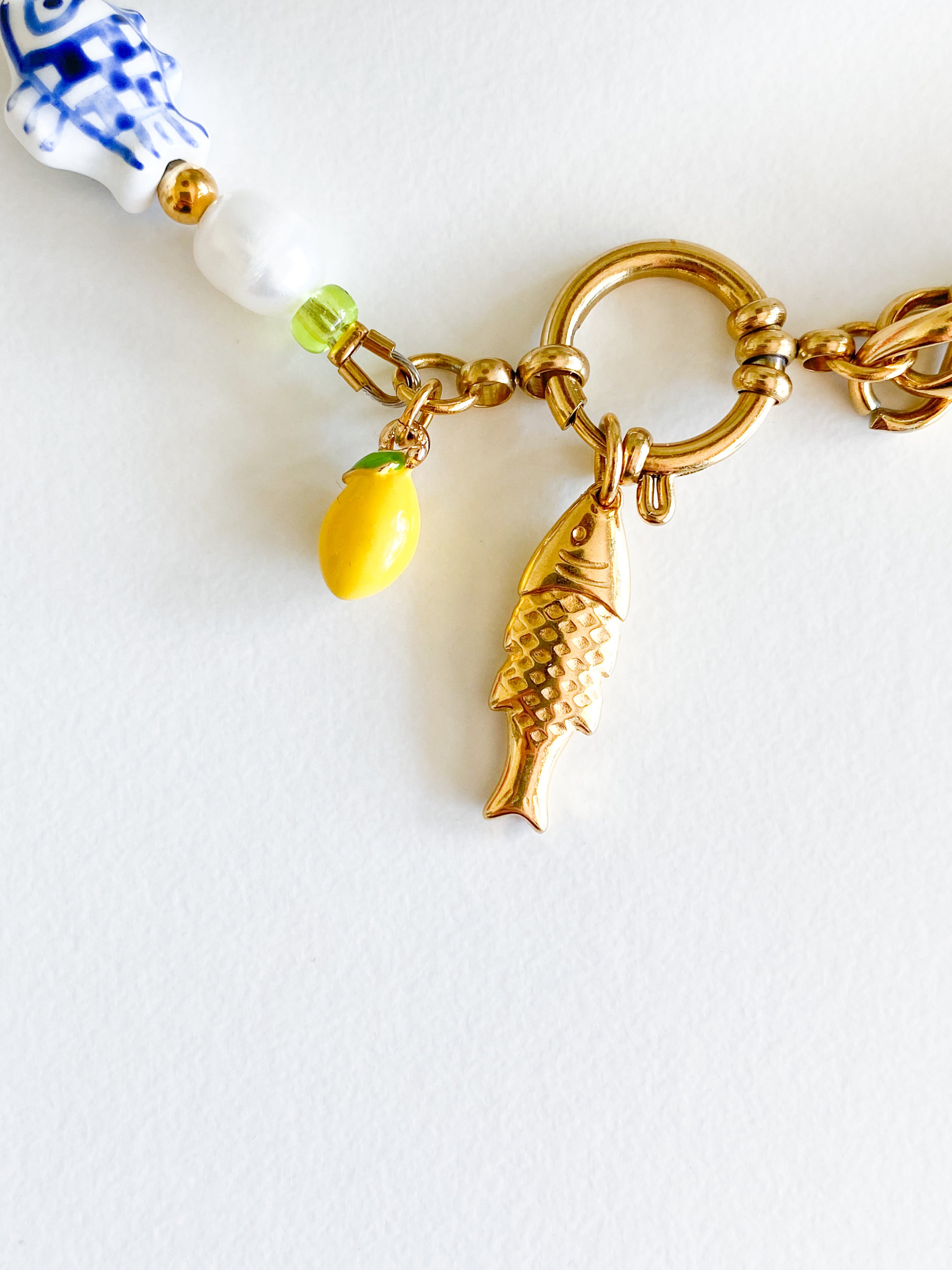 Collier Sora